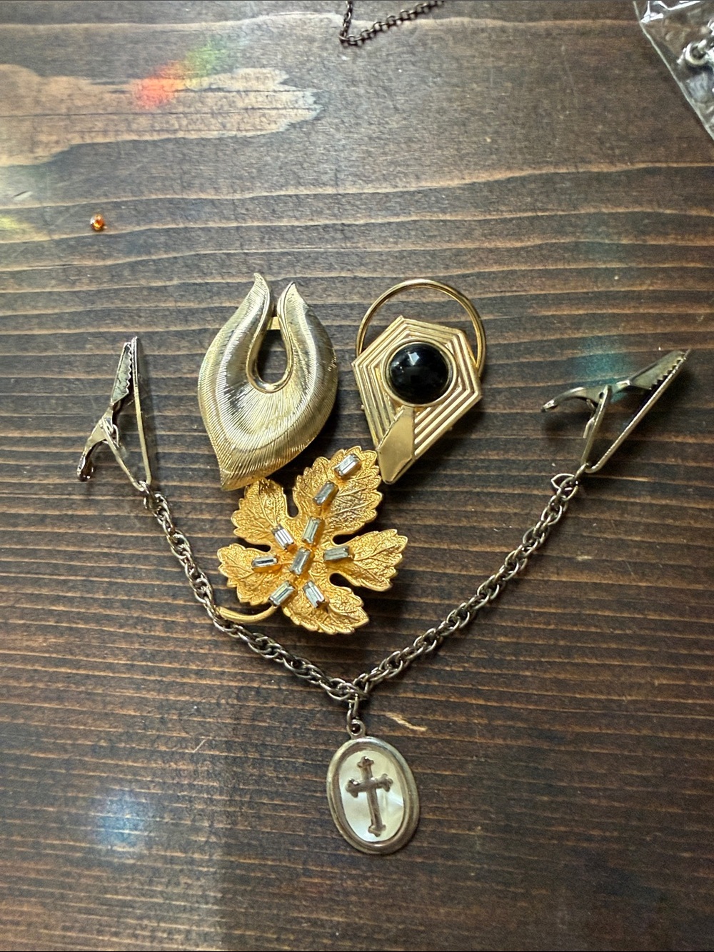 Vintage collection brooch, scarf clip, collar clip